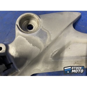 Platine repose pied gauche 