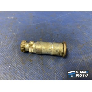 Axe de pédale de frein arriere 