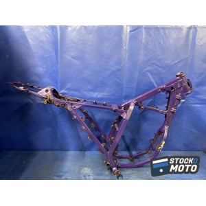 Cadre avec carte grise 