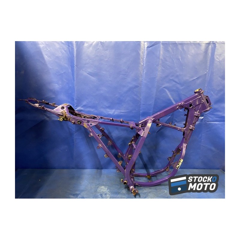 Cadre avec carte grise 