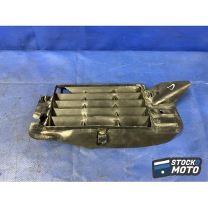 Grille de radiateur droite 