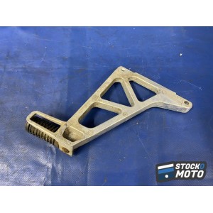 Platine repose pied passager gauche 