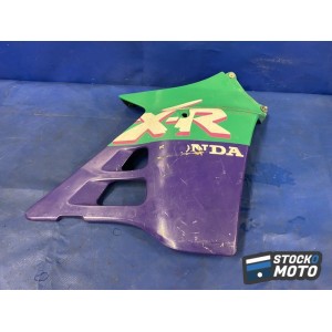 Flanc de carénage droit 