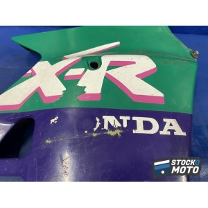 Flanc de carénage droit 