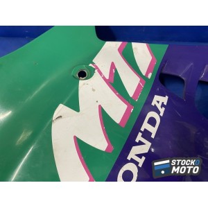 Flanc de carénage gauche 