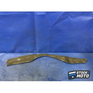 Caoutchouc sur marche pied gauche 