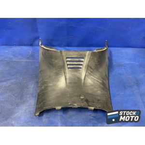 Couvercle sur marche pied 