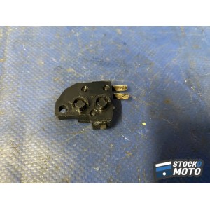 Contacteur de frein gauche 