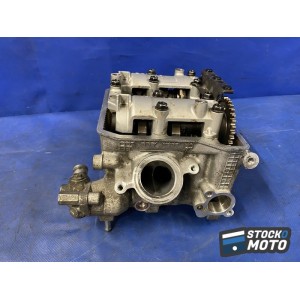 Culasse avec arbre a came 