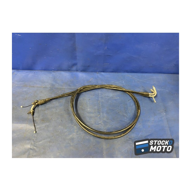 Cable d'accélérateur 