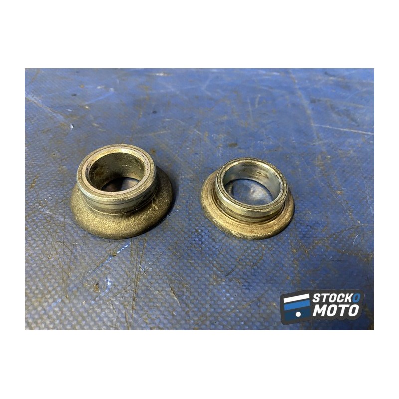 Entretoise de roue arriere 