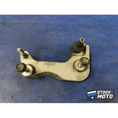 Support étrier de frein 