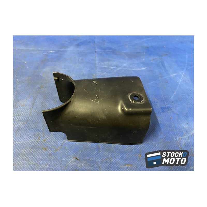 Plastique sur bras oscillant 