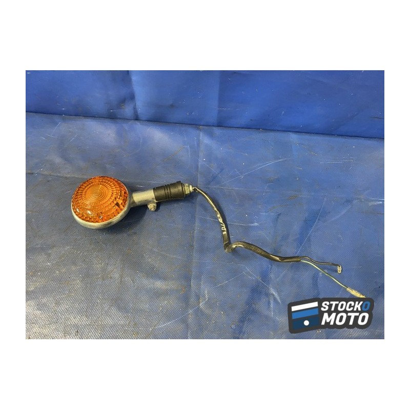 Clignotant avant droit 