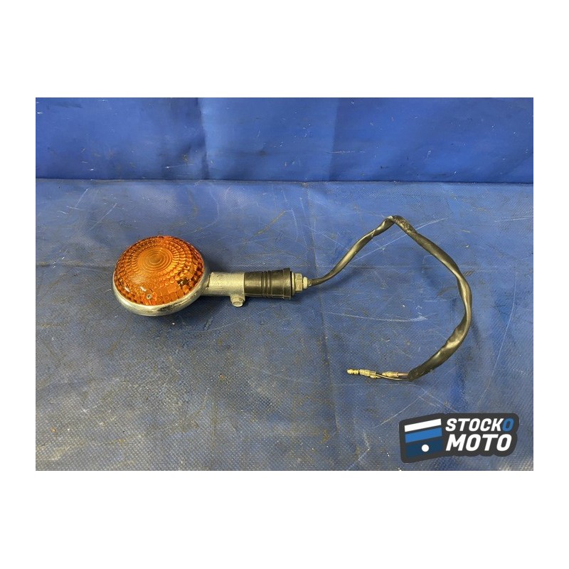 Clignotant avant gauche 