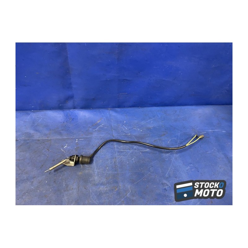 Contacteur de feux stop arrière 