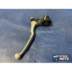 Cocotte d'embrayage avec levier 