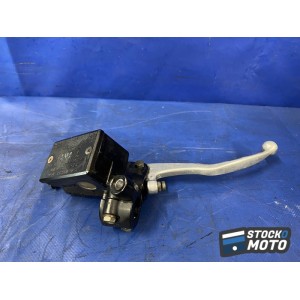 Maitre cylindre de frein avant 