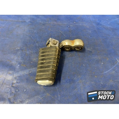 Platine repose pied droite 