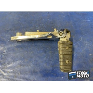 Platine repose pied passager gauche 