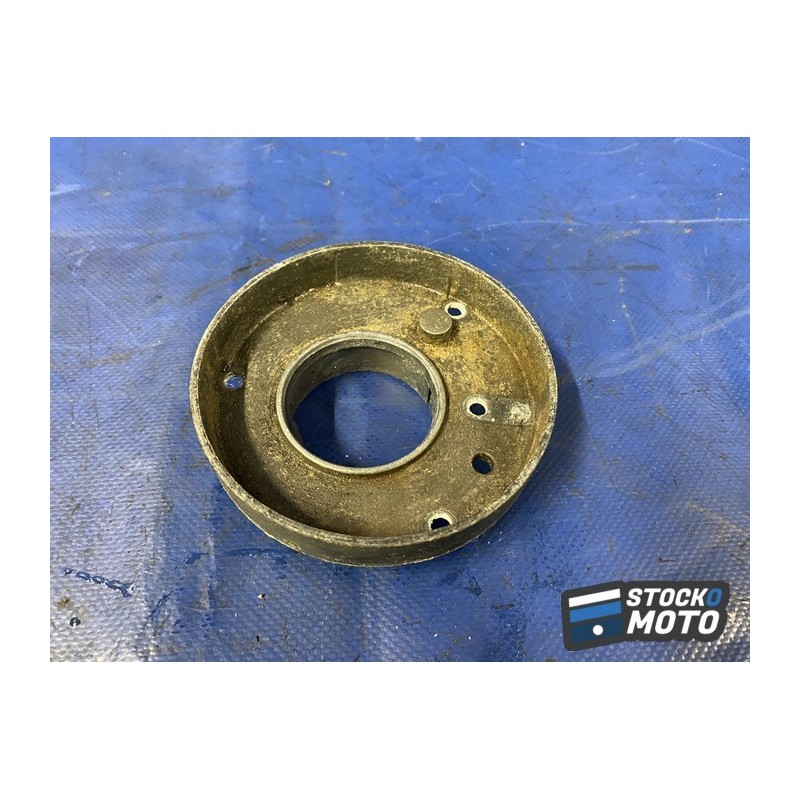 Bride de trappe à carburant 