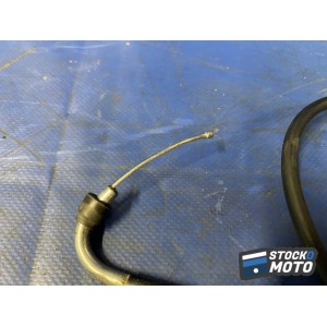 Cable d'accélérateur 