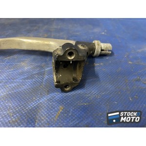 Cocotte d'embrayage avec levier 