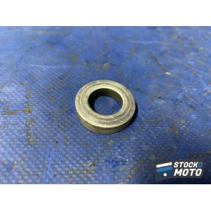 Entretoise de roue avant 