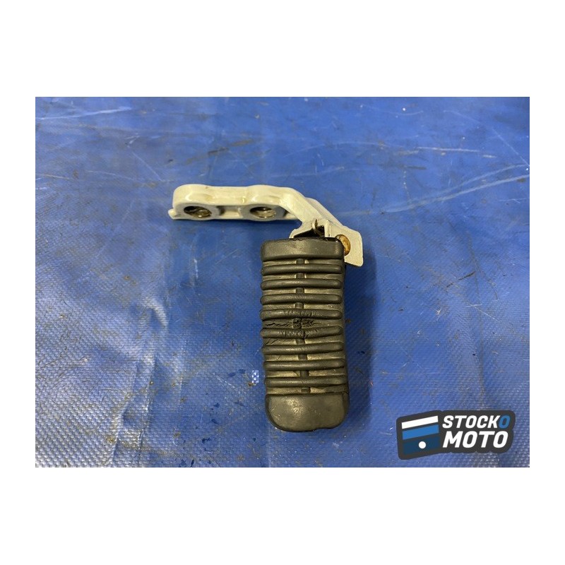 Platine repose pied droite 