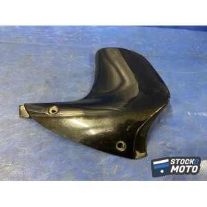 Plastique de garde boue avant droit 