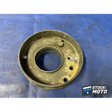 Bride de trappe à carburant 