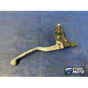 Cocotte d'embrayage avec levier 