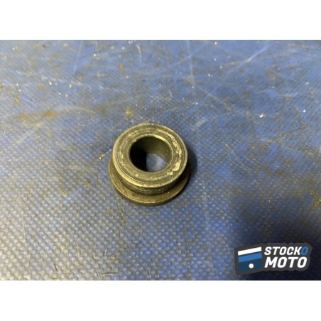 Entretoise de roue arriere 