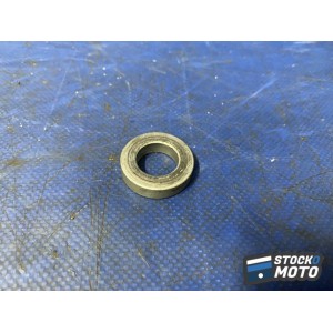 Entretoise de roue avant 