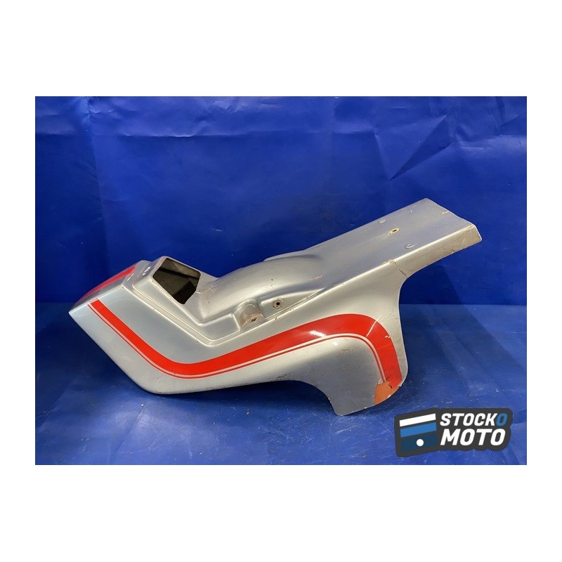 Coque arrière type 600 SL Ducati pantati

 