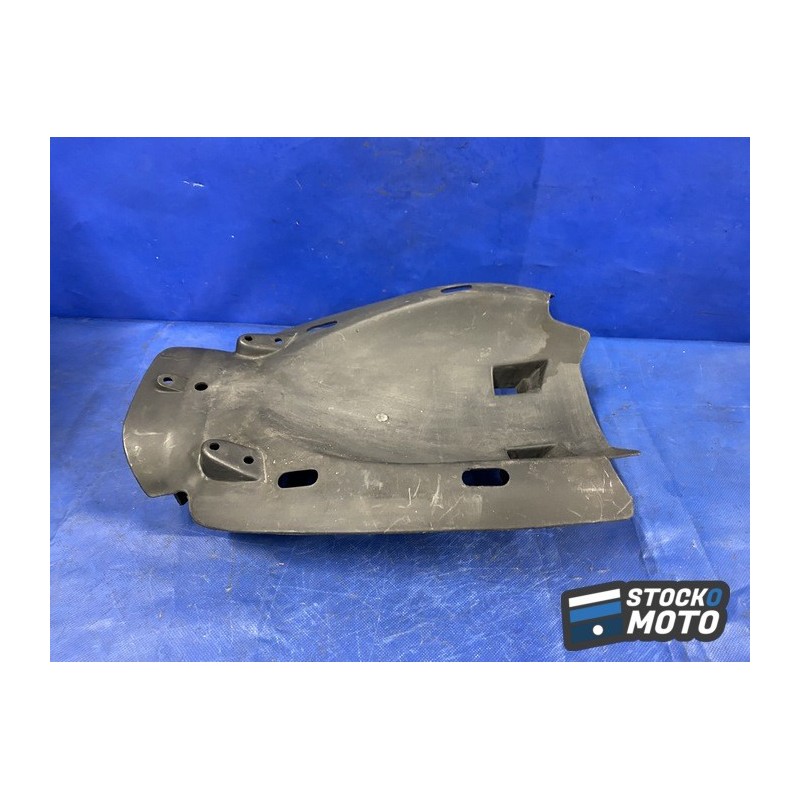 Passage de roue Ducati sport touring ST2, ST3, ST4 55910051A. 
 