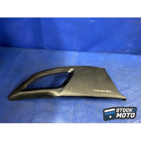 Entrée d'air droite Ducati diavel 2011-2013
 