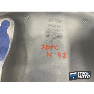 Garde-boue avant scooter Aprilia leonardo 125-150 de 2001 DIS103156
 