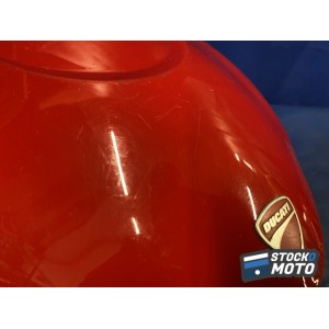 Garde-boue avant Ducati Diavel de 2012 à 2014 56430911A
 