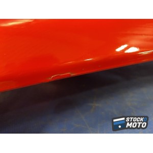 Flanc de carénage droit Ducati 848 non d'origine (plastique adaptable) de marque 'ILMA'
 