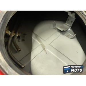 Réservoir Ducati monster 2001
 