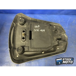 Capot de selle RSV1000 DIS.101968
 