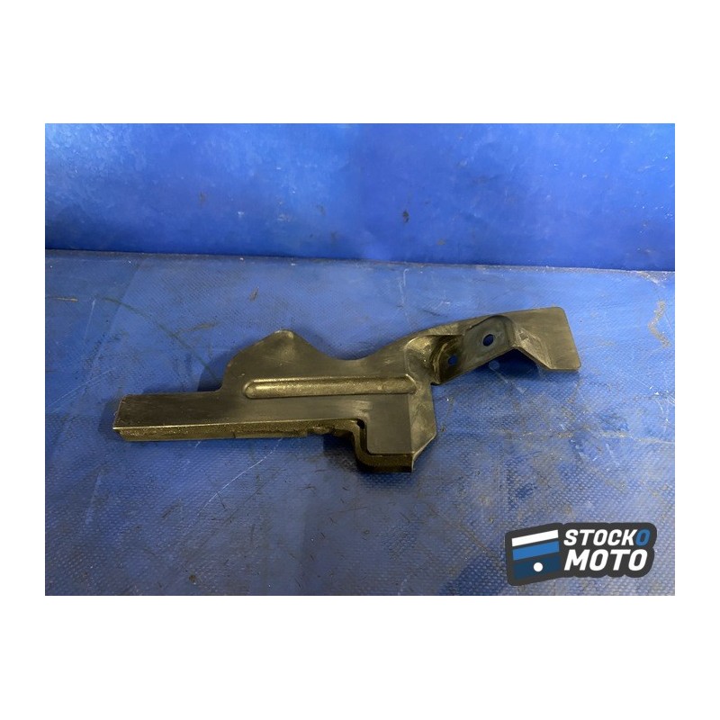 Cache plastique n°1 droit 