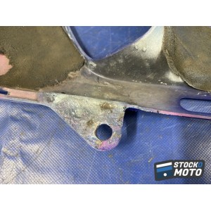 Flanc de carénage droit 