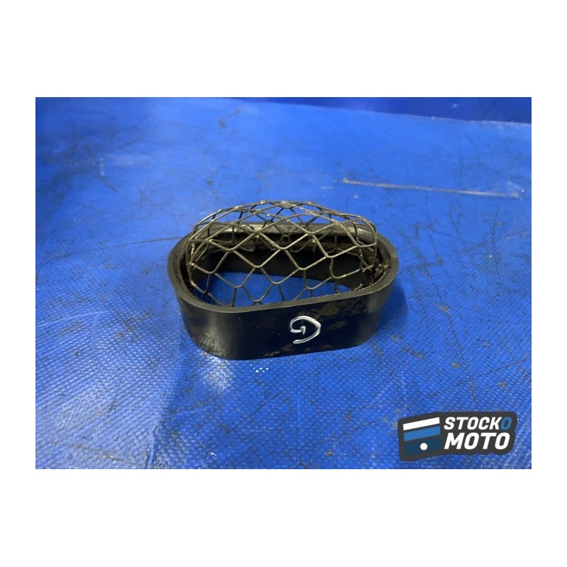 Grille entrée d'air gauche 