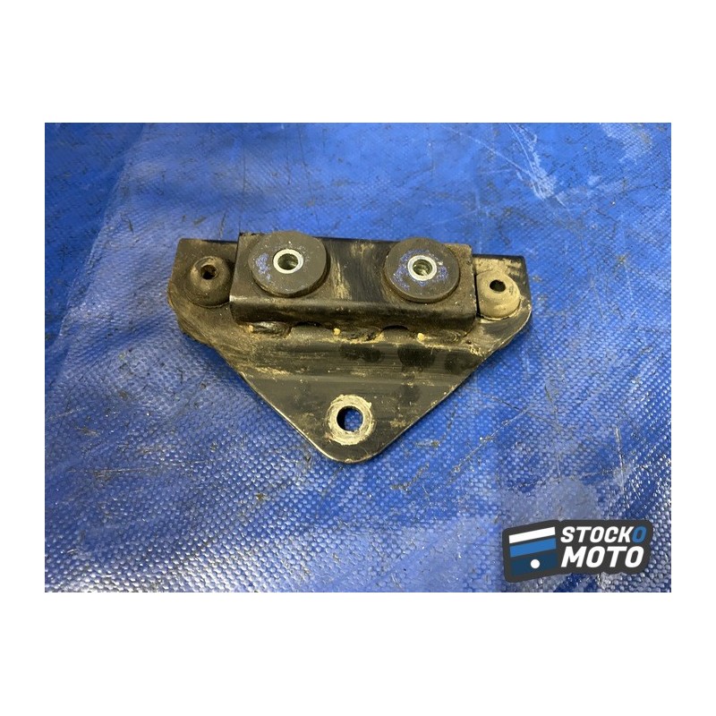 Support reservoir arriere 