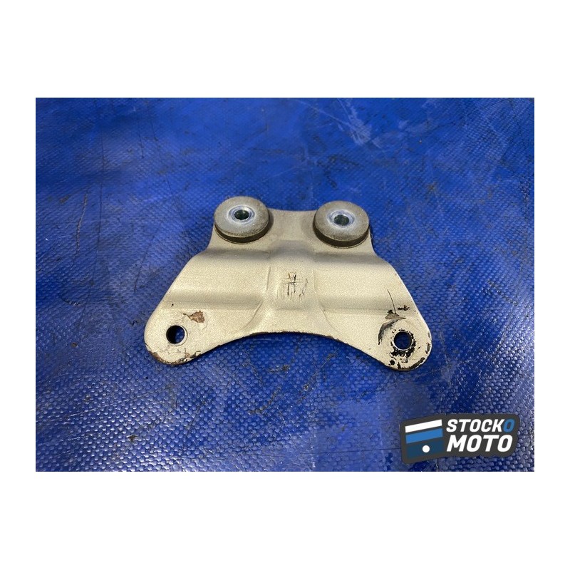 Support reservoir avant 