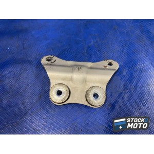 Support reservoir avant 