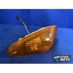 Clignotant avant droit 