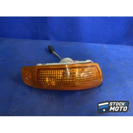 Clignotant avant gauche 